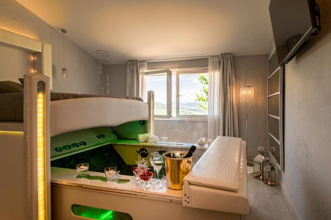 Hotel Butterfly - Il Nido D'Amore Bologna Monzuno Ngoại thất bức ảnh