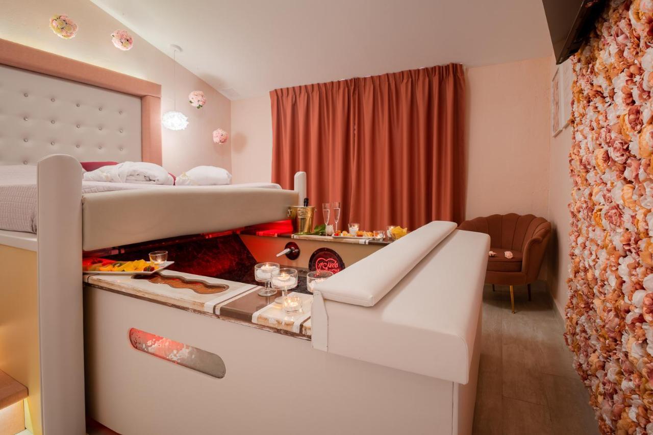 Hotel Butterfly - Il Nido D'Amore Bologna Monzuno Ngoại thất bức ảnh